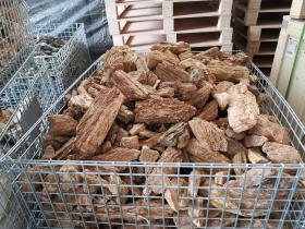 Red Fossil Wood Aquarium Rocks